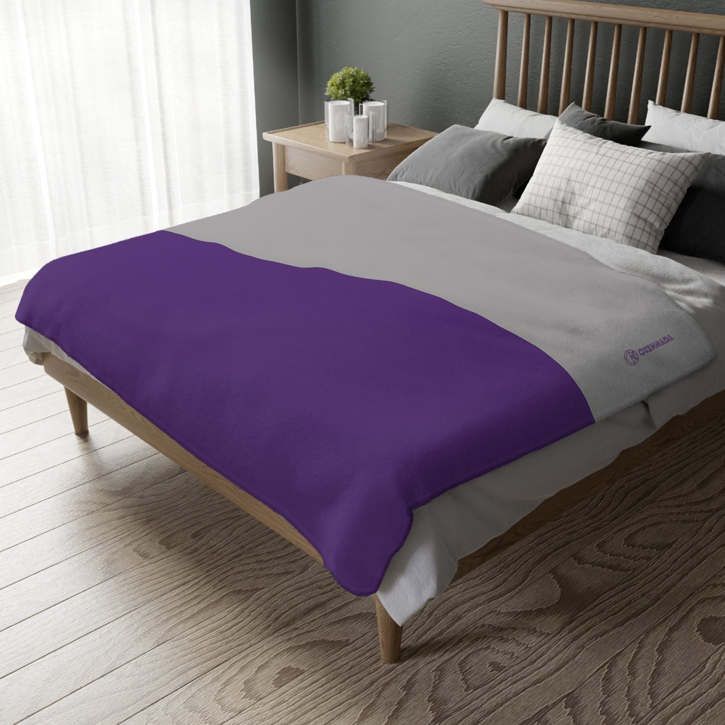 OKENNADA 'Two Worlds' Velveteen Blanket Home Decor