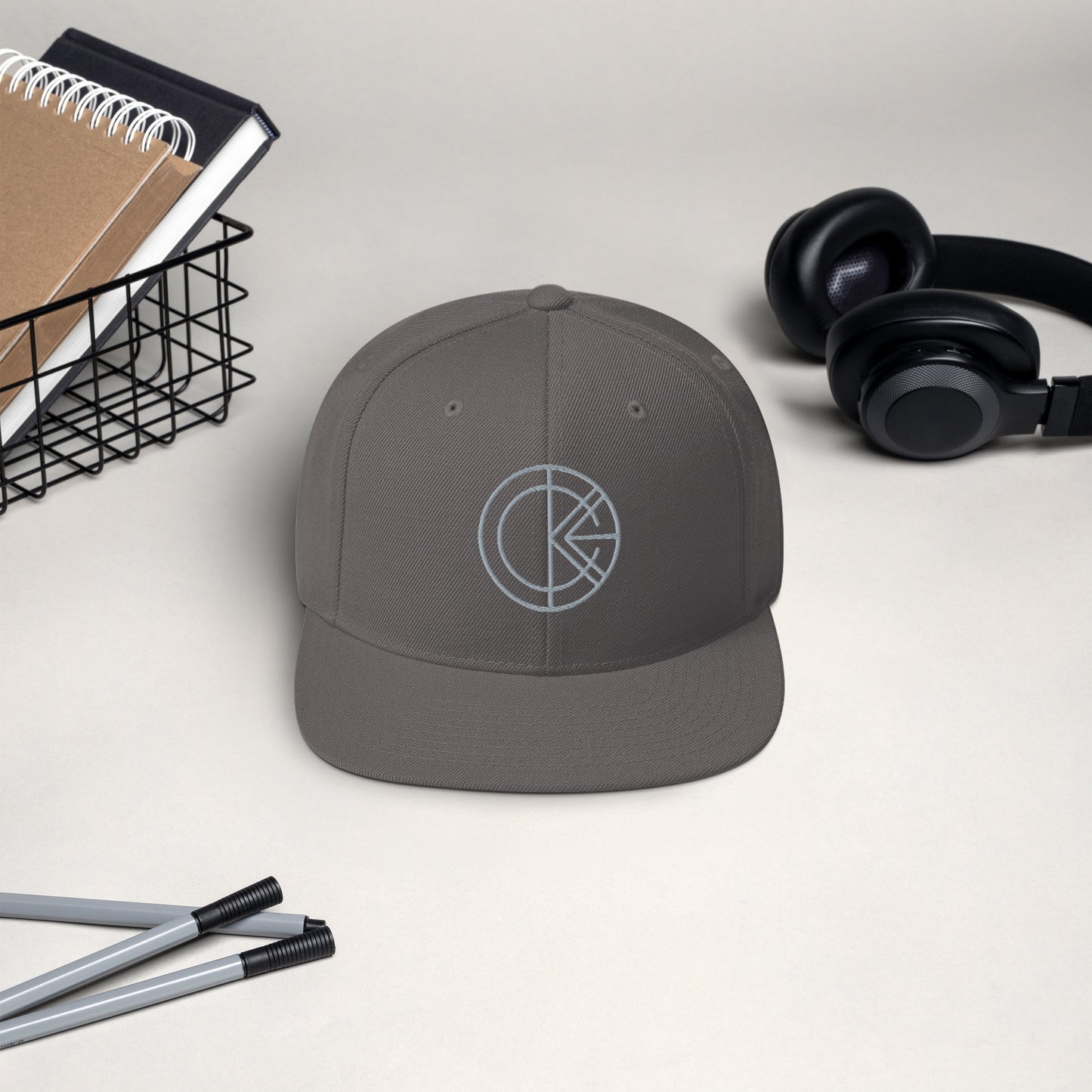 OKENNADA "Urban Style" Classic Snapback  Dark Grey  
